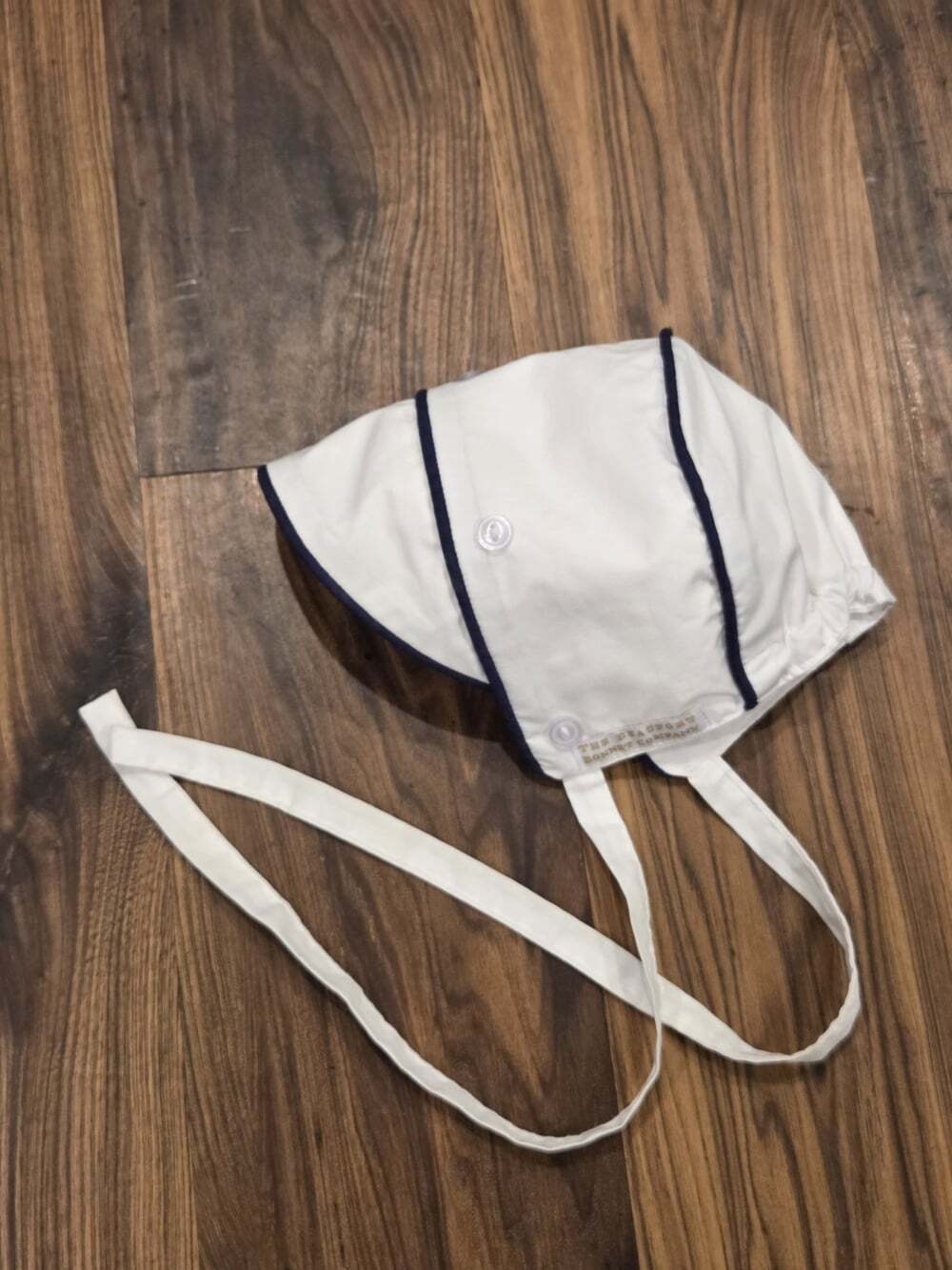 The Beaufort Bonnet Company TBBC Barringer Bonnet Baby Hat White Navy Sz S